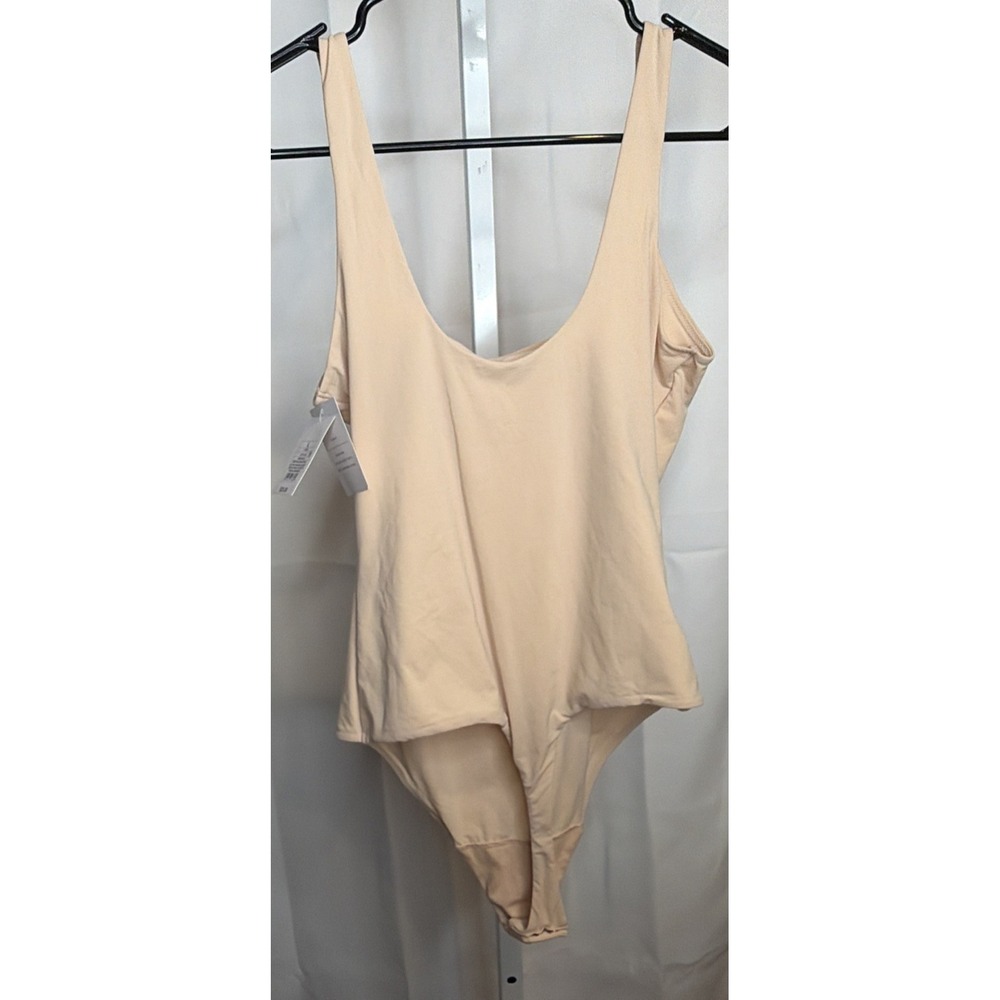 Auden Women's 4-Way Stretch Tank Bodysuit Beige Size  Large - NEW - Picture 9 of 12